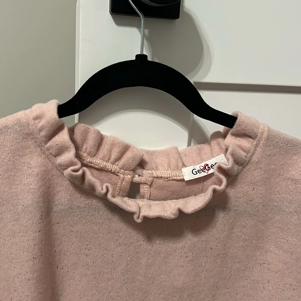Pink Ruffled Women's Top - Picture 3 of 5